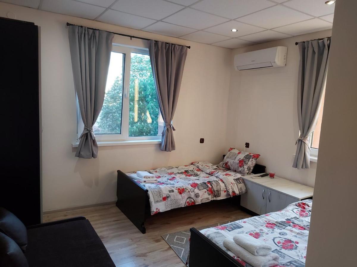 Bubolina House Hotel Sapareva Banya Buitenkant foto