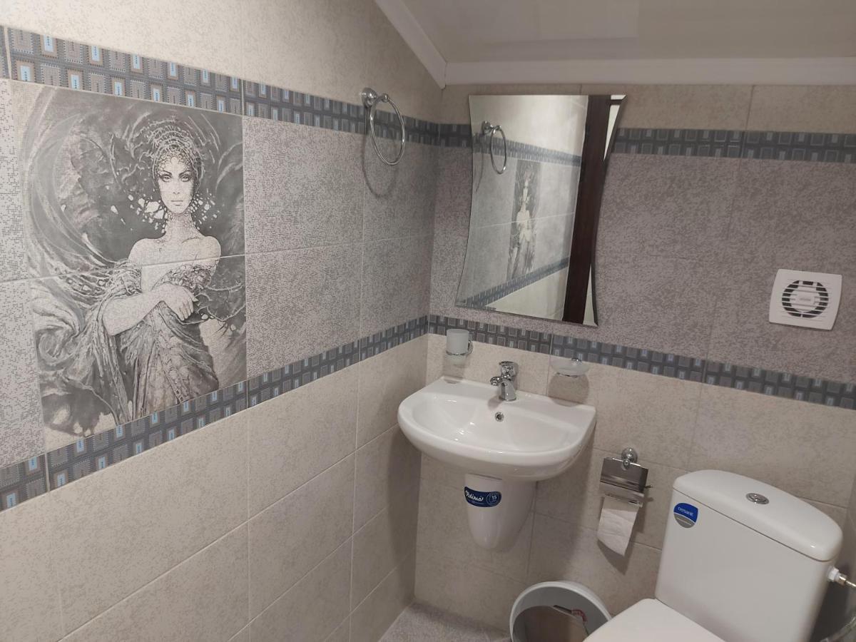 Bubolina House Hotel Sapareva Banya Buitenkant foto