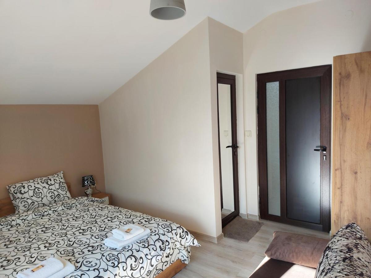 Bubolina House Hotel Sapareva Banya Buitenkant foto