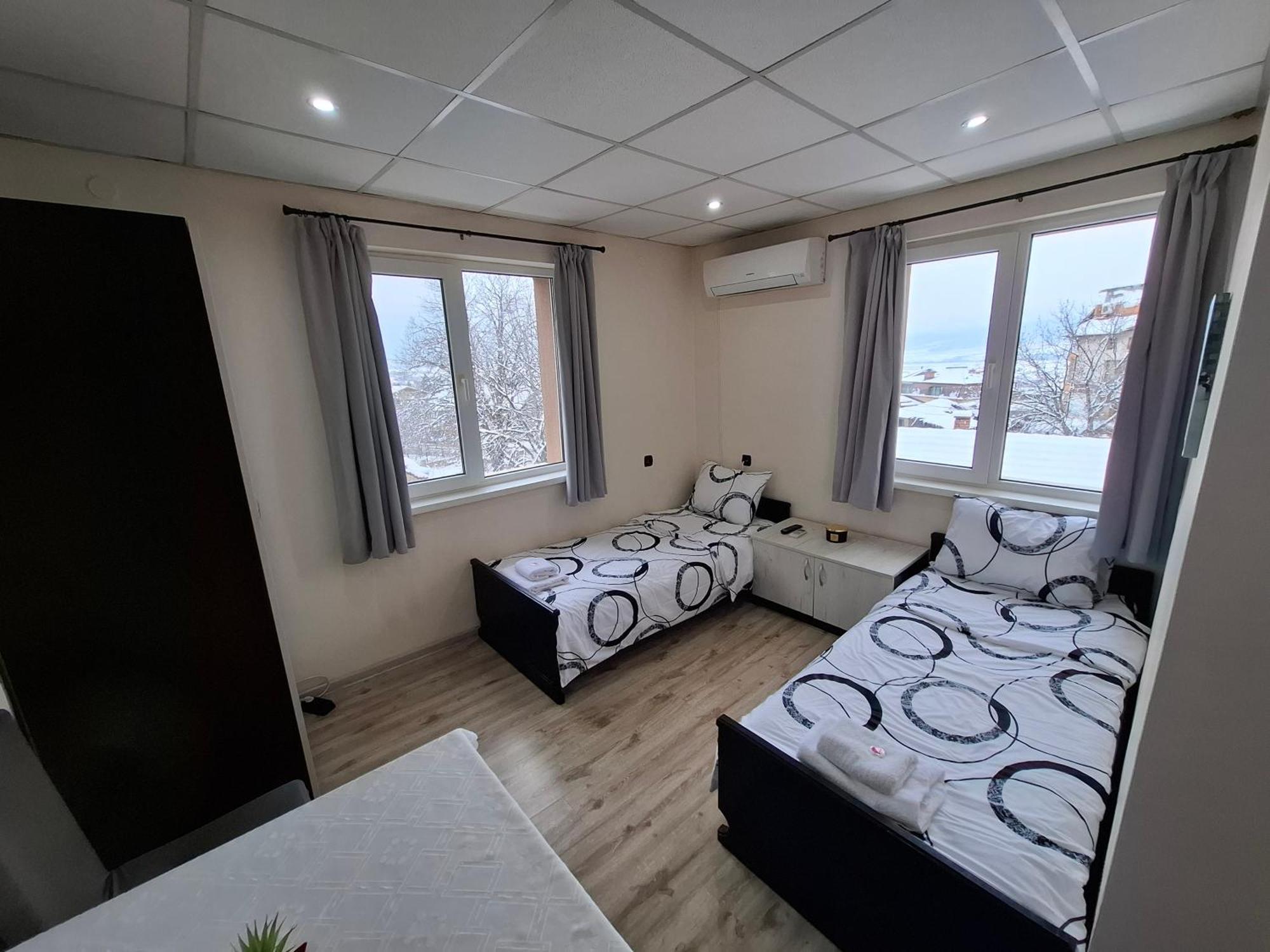Bubolina House Hotel Sapareva Banya Buitenkant foto